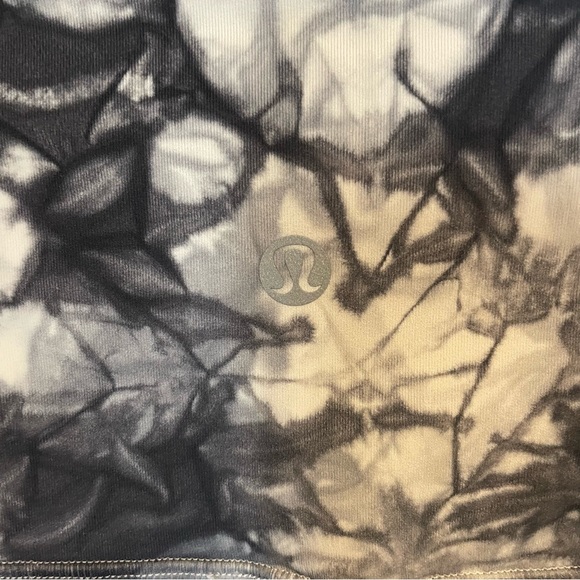 Lululemon Wunder Capri leggings - Picture 3 of 4